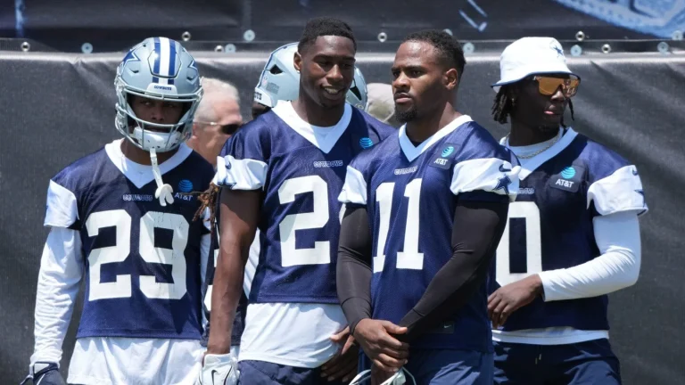 Micah Parsons Cowboys contract dispute