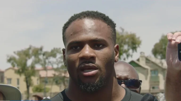 Micah Parsons contract drama Cowboys