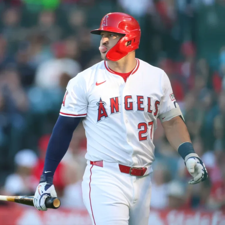Mike Trout Angels outfield return