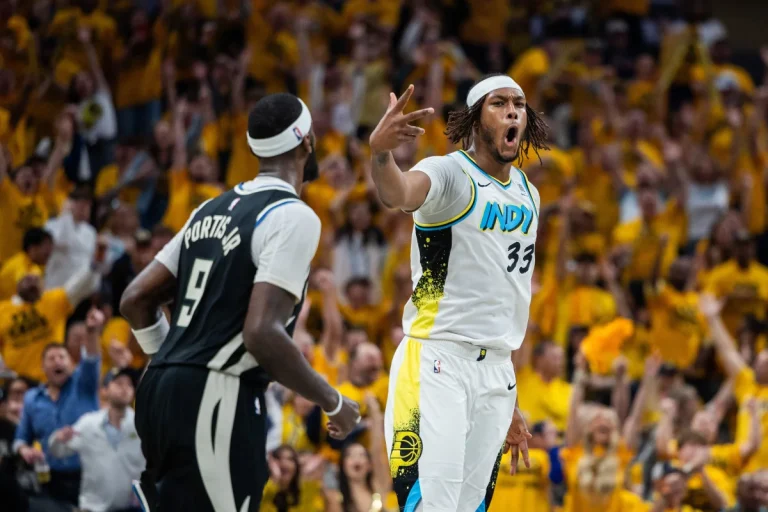 Myles Turner Bucks free agency