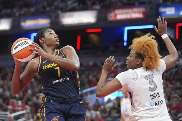 NaLyssa Smith Las Vegas Aces