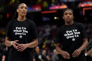 NaLyssa Smith WNBA Playful Showdown: Sparks Fly as DiJonai Carrington Accuses Girlfriend of Flopping