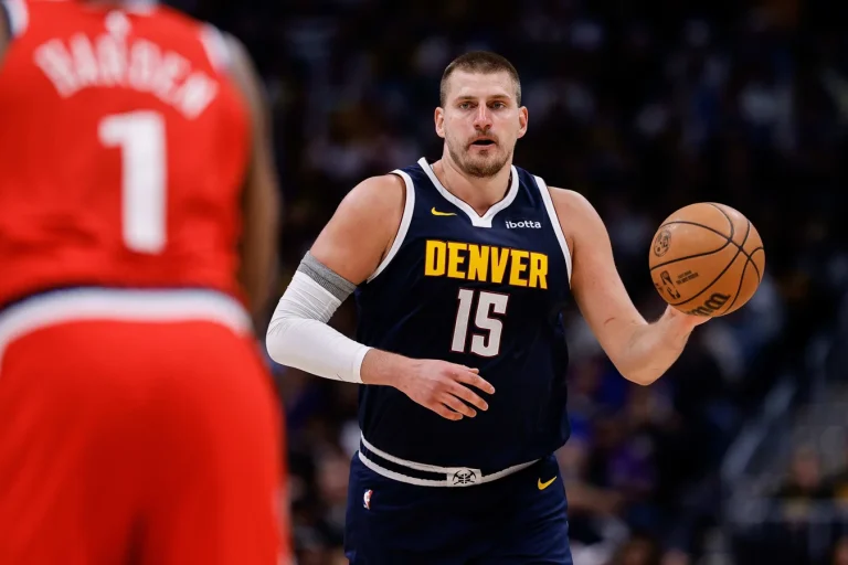 Nikola Jokic elite passing center