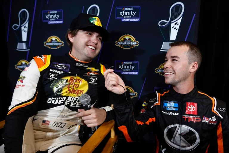 Noah Gragson Front Row Motorsports