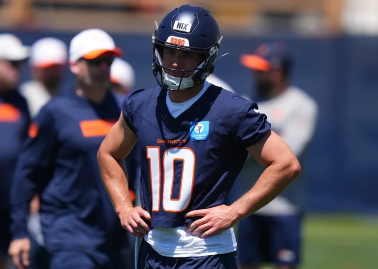 Patrick Mahomes AFC West reign