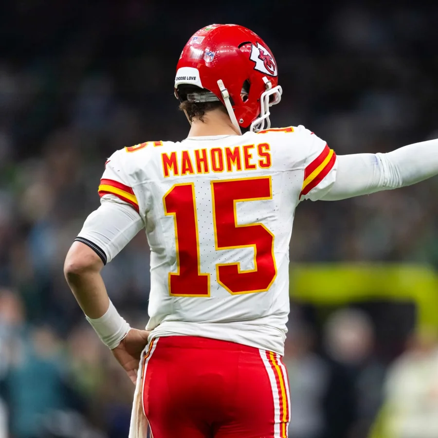 Patrick Mahomes Chiefs offense balance