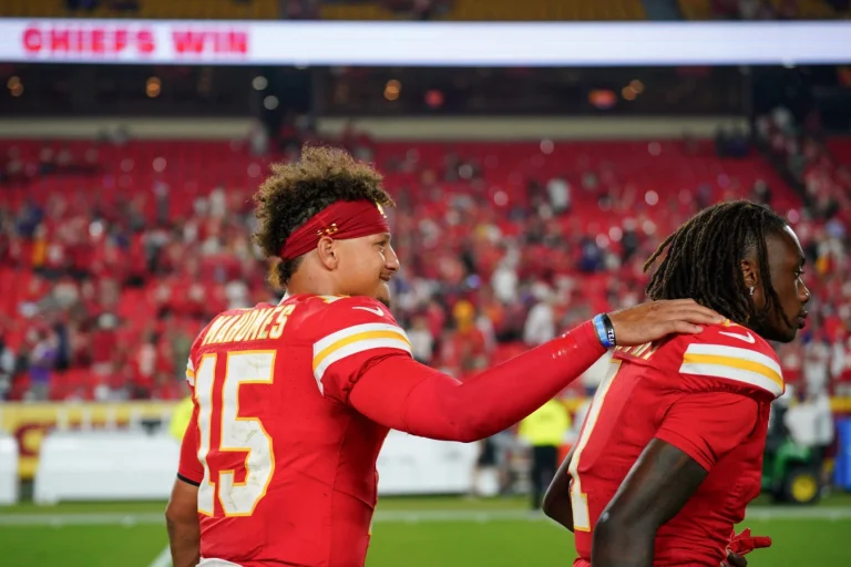 Patrick Mahomes and Xavier Worthy