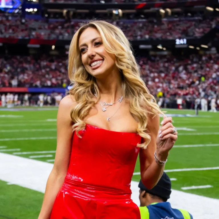 Patrick Mahomes wife supports Juszczyk