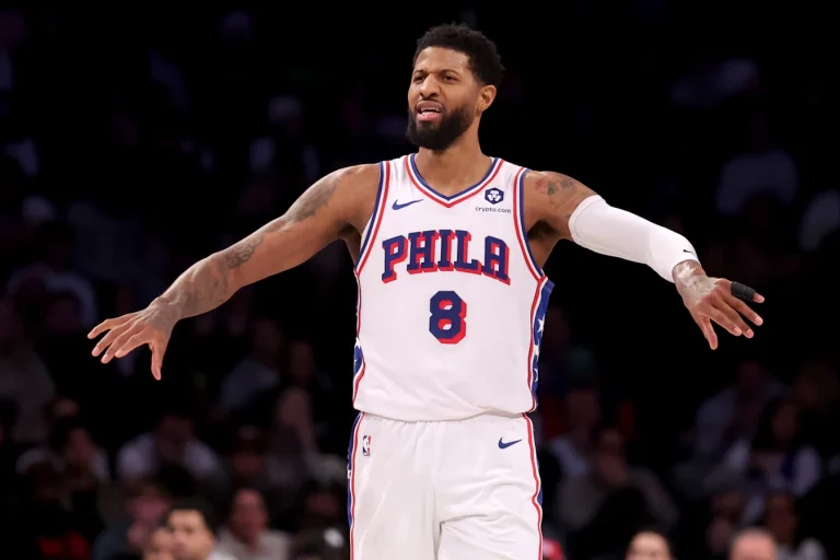 Paul George Sixers disappointing season