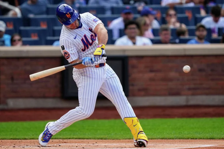 Pete Alonso Giants playoff charge