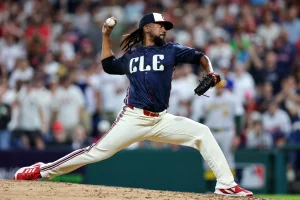 Dodgers Eye Pete Fairbanks and Shane Bieber Amid Push to Bolster Bullpen and Rotation Depth