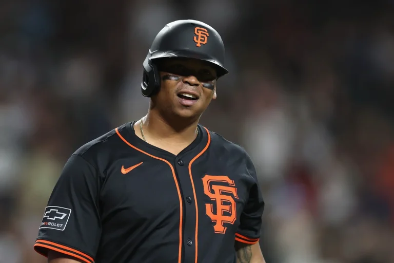 Rafael Devers Giants trade