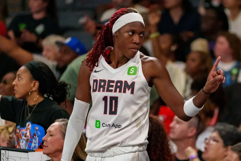 Rhyne Howard knee injury jeopardy