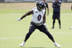 Kyle Van Noy Fires Back at Anonymous NFL Coach Criticizing Roquan Smith’s Fitness: “Put Your Name On It!”