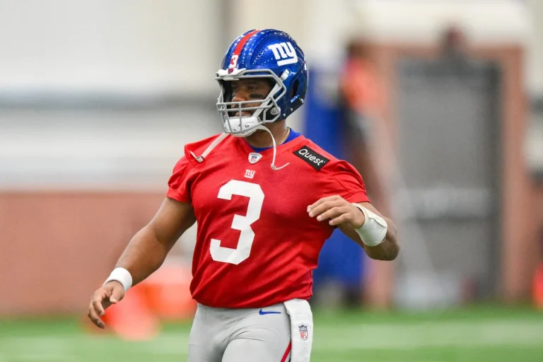 Russell Wilson Broncos Super Bowl Quest