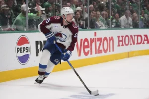 Ryan Lindgren Joins Kraken to Bolster Defense After Struggles, Aims to Keep Pucks Out of Net