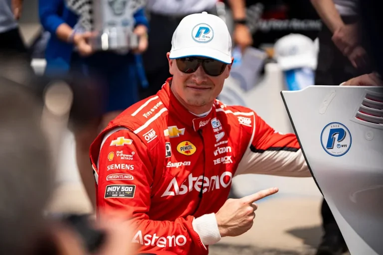 Scott McLaughlin Iowa Speedway crash