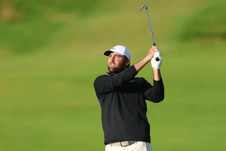 Scottie Scheffler Open 2025 Leader