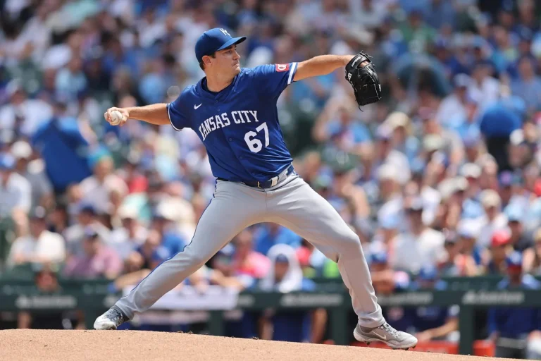 Seth Lugo Royals contract extension