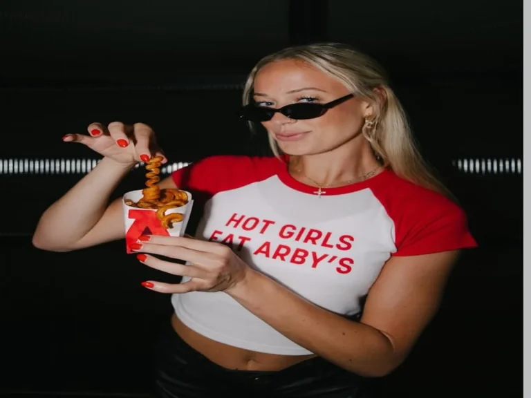 Sophie Cunningham faces former team Phoenix