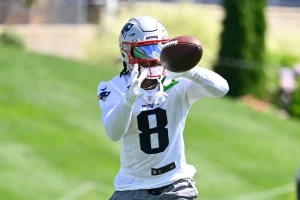 Stefon Diggs Impresses in Patriots Camp Debut After ACL Recovery, Rookie WRs Also Turn Heads on Day 1
