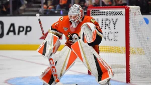 Stuart Skinner Poised for $6 Million+ Deal as Oilers Eye Tougher Roster Moves This Offseason