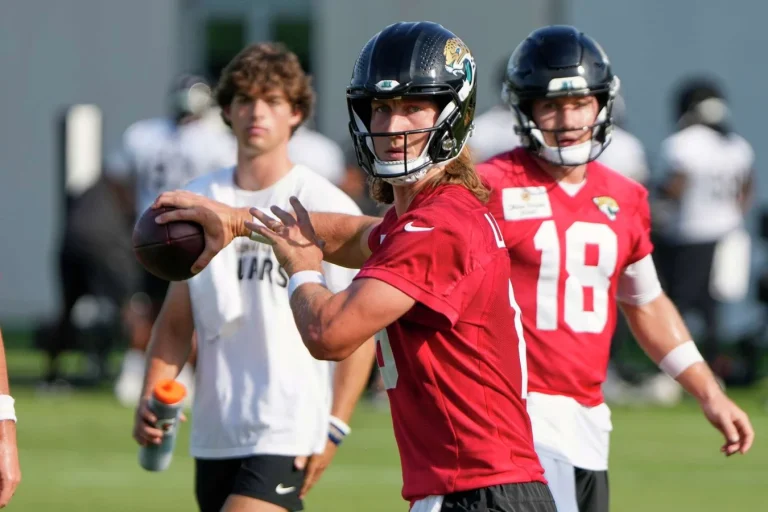 Trevor Lawrence injury training camp