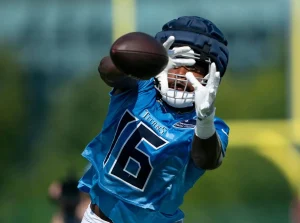 Titans WR Treylon Burks Suffers Fractured Collarbone, Faces Uncertain Season Start Ahead
