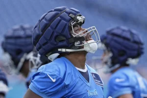 Titans’ Treylon Burks Faces Uncertain Future After Suffering Serious Shoulder Injury at Training Camp