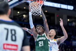 Giannis’ Title Hopes With Bucks Depend on Rising Young Talent Tyler Smith Stepping Up This Season