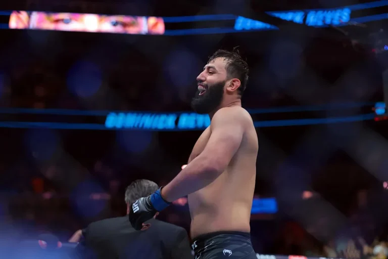 UFC Perth Ulberg vs Reyes