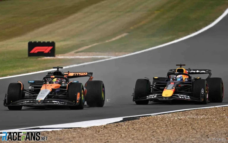 Verstappen struggles against McLaren