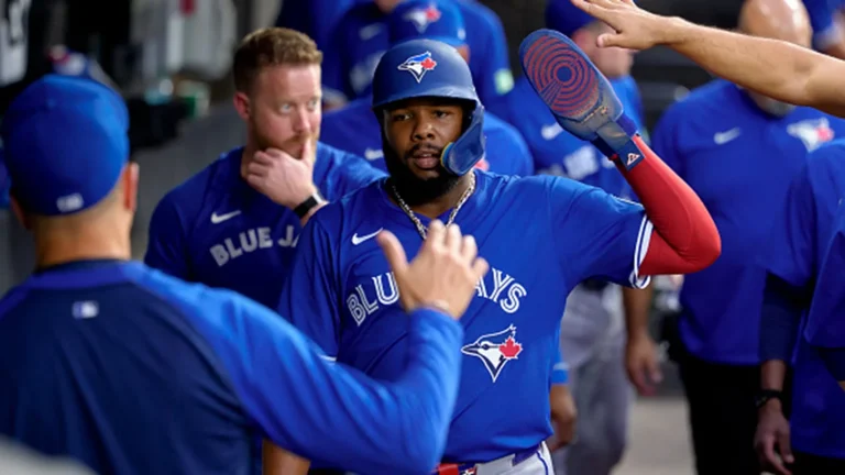 Vladimir Guerrero Jr. Becomes Youngest Blue Jay to Reach 1,000 Hits, Chasing Franchise Record Vladimir Guerrero Jr. Becomes Youngest Blue Jay to Reach 1,000 Hits, Chasing Franchise Record