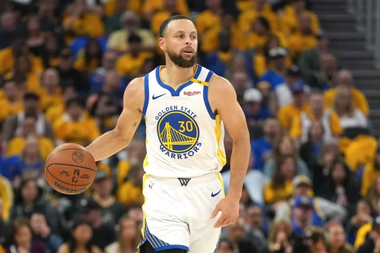 Warriors post Stephen Curry era