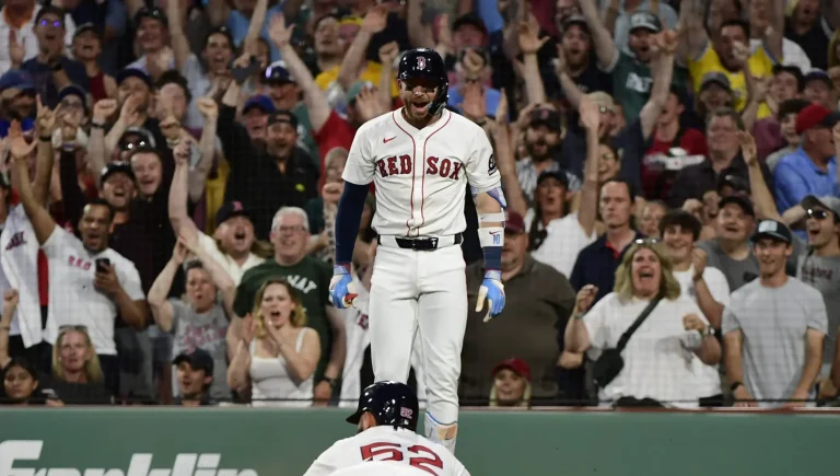 Wilyer Abreu trade value Red Sox