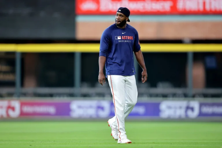 Yordan Alvarez injury trade rumors