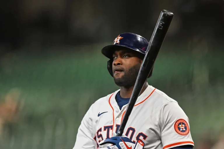 Yordan Alvarez injury update Astros