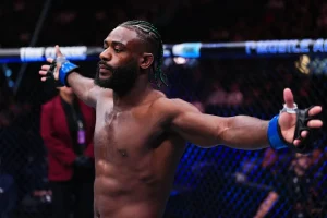 Pro Fighters Unanimously Back Aljamain Sterling to Dominantly Defeat Brian Ortega at UFC Shanghai