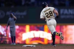 Andrew Vaughn’s Historic Streak Powers Brewers’ Drive for Third Straight NL Central Title