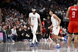 Dallas Mavericks Bet Big on Dereck Lively II and Anthony Davis Defensive Partnership to Dominate the Paint
