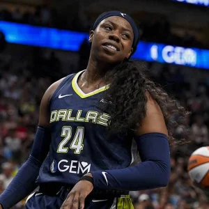 Arike Ogunbowale Faces Challenges but Shines Bright in Dallas Wings’ 2025 Season Push