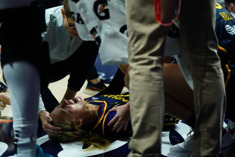 Arike Ogunbowale Injury Update