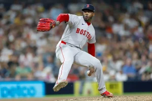 Aroldis Chapman’s Historic Hot Streak Dazzles, Cementing His Dominance for Red Sox
