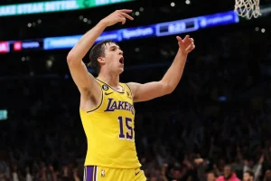 Austin Reaves Poised for $30M+ Lakers Contract Extension: Insider Predicts Huge Pay Raise