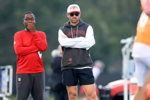 Teddy Bridgewater Set to Join Buccaneers, Boosting QB Depth Amid Baker Mayfield’s Injury Concerns