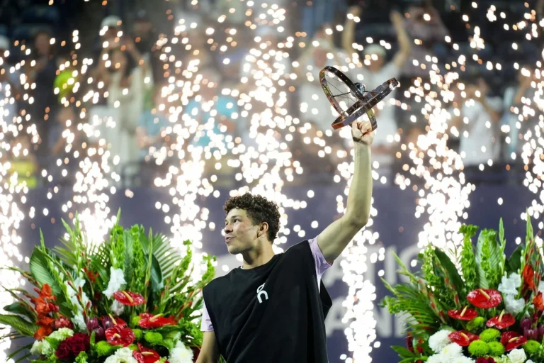 Ben Shelton Steve Johnson college tennis