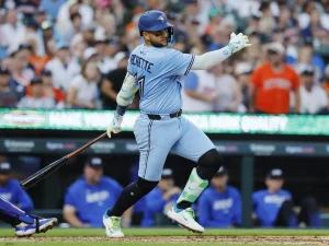 Bo Bichette Eyes $126M Braves Deal as Blue Jays Fear Losing Star Shortstop This Free Agency Season