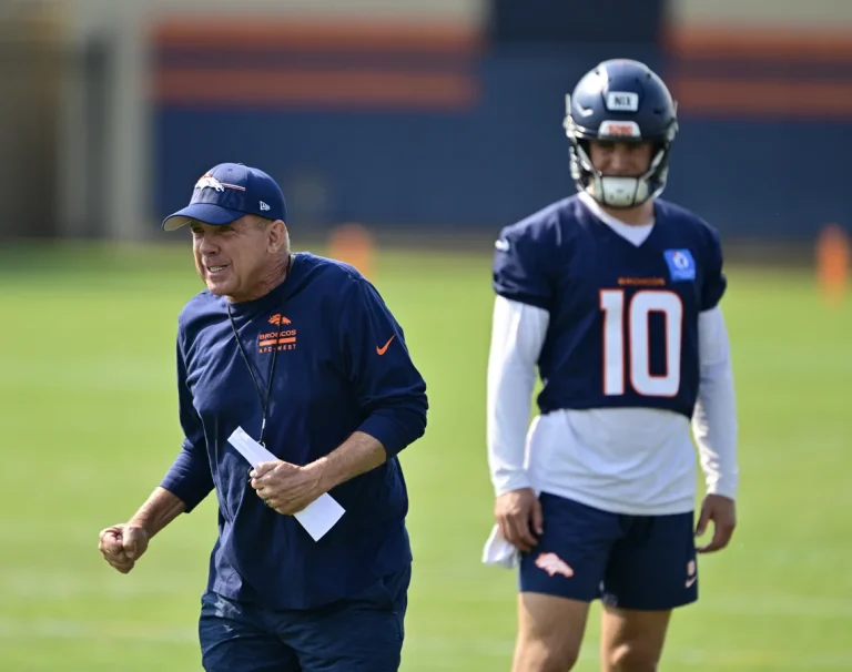 Bo Nix meets NFL legend Drew Brees
