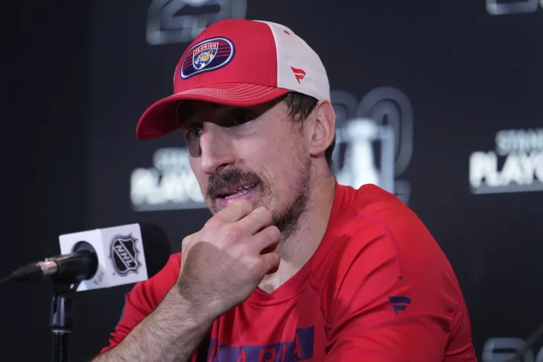 Brad Marchand Dairy Queen fundraising