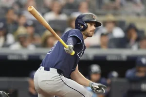 Brandon Lowe Joins Elite Rays Club with Fourth 20-Home Run Season Milestone